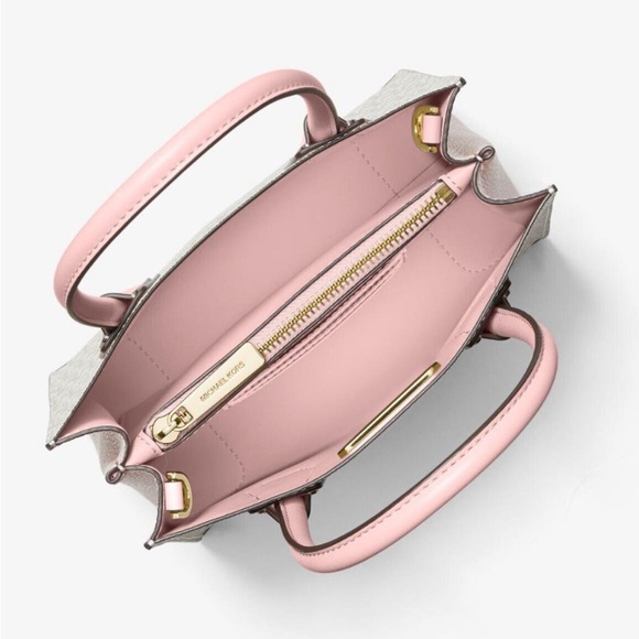 Michael Kors Mini - Picture 4 of 6